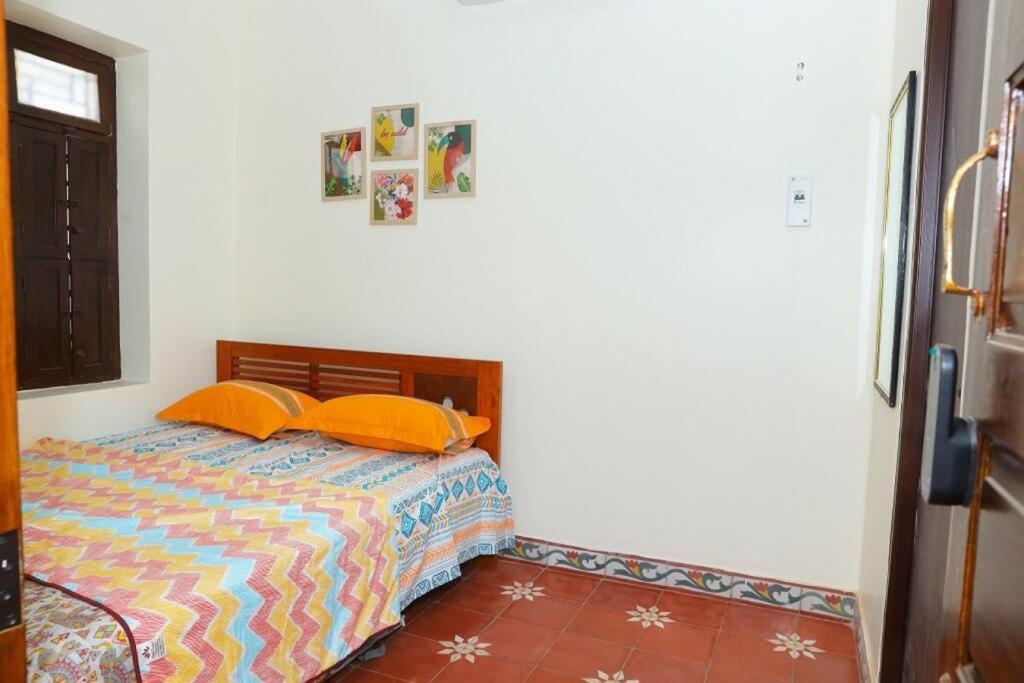 Heritage Home With 3 Bed/3 Bath With Kitchen In A Residential Neighborhood. Maduráj Kültér fotó