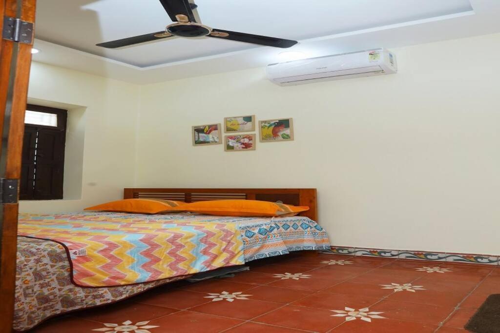 Heritage Home With 3 Bed/3 Bath With Kitchen In A Residential Neighborhood. Maduráj Kültér fotó
